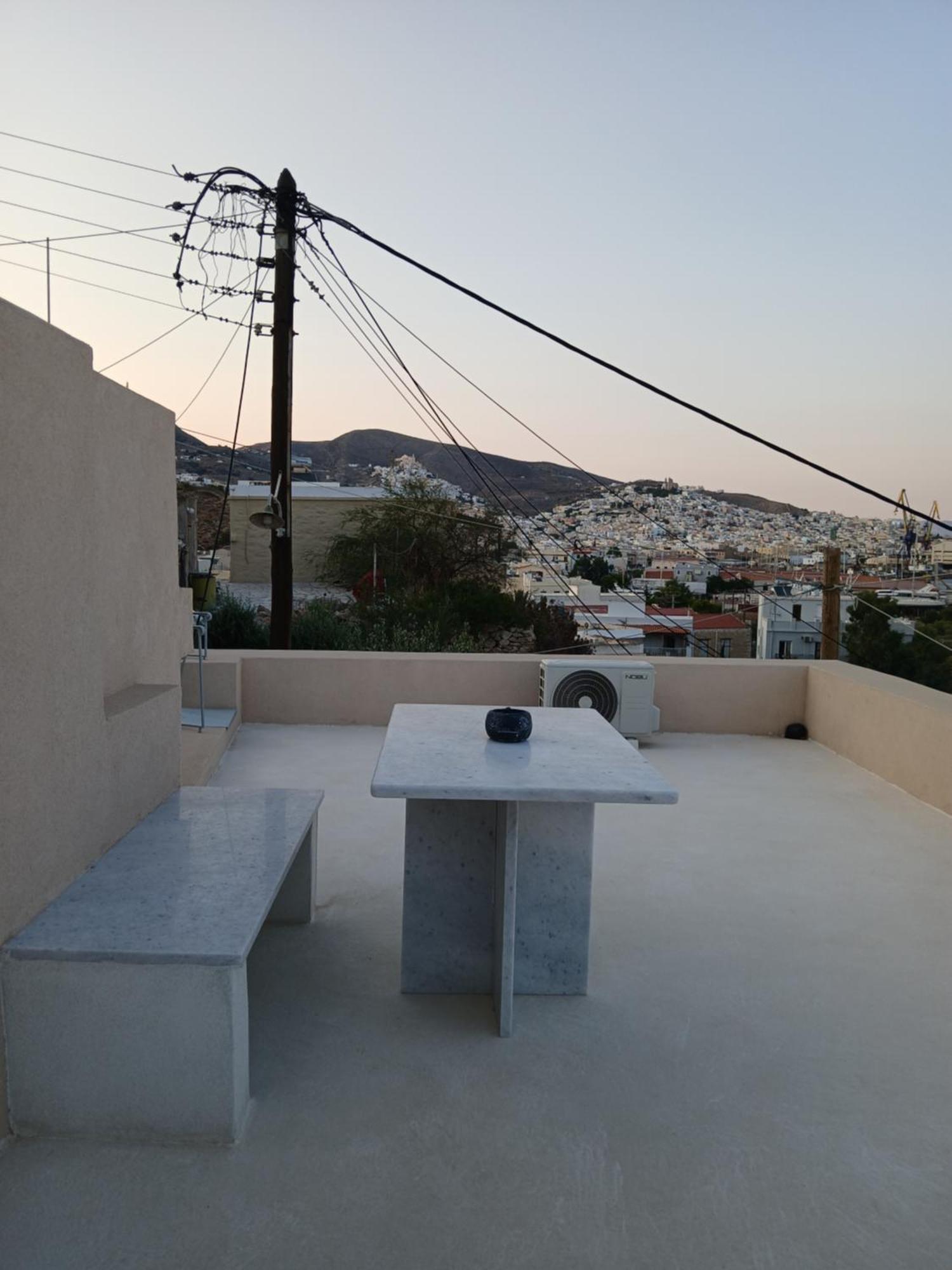 Panorama Apartment Ermoúpoli Eksteriør bilde